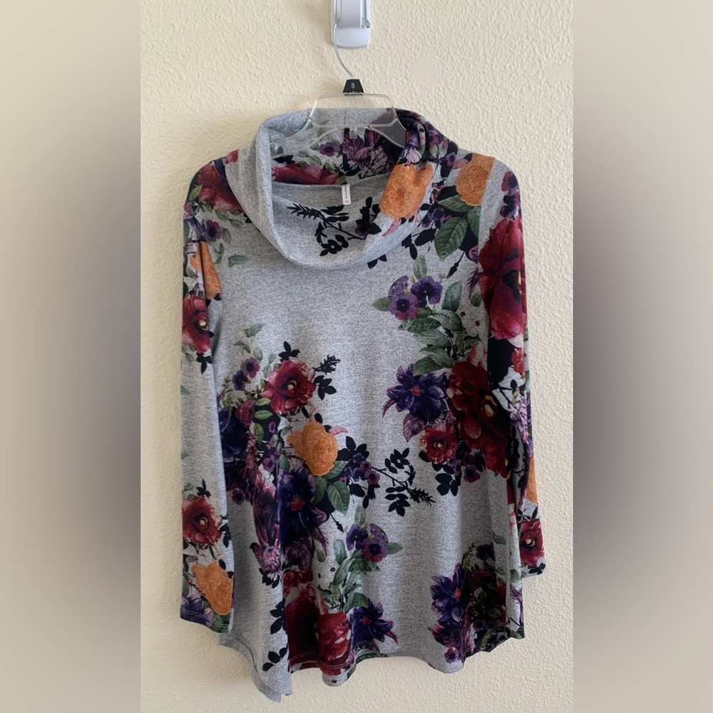 Passport Cowl Neck Sweater - Gray with Floral Accents
